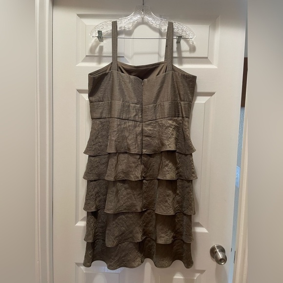 R&M Richards Collections Mocha Shimmer Cocktail Dress Size 16 - Picture 4 of 6